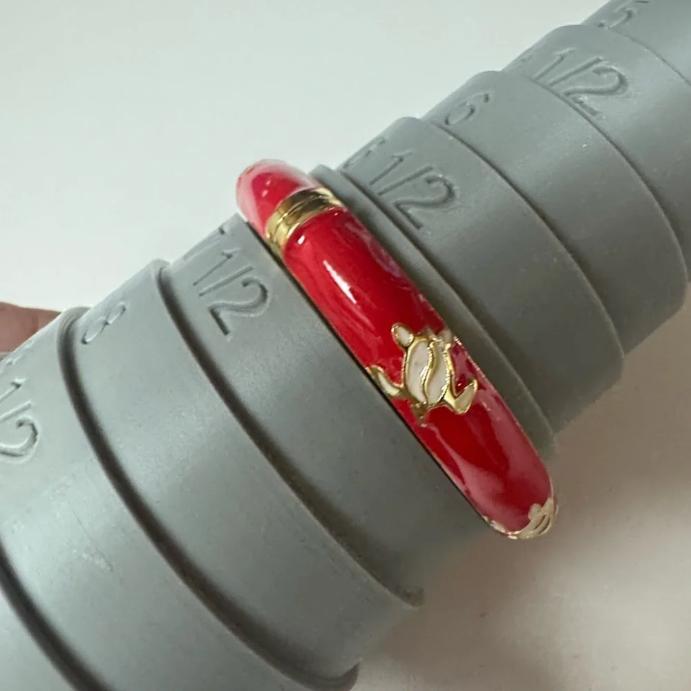 Red Enamel Turtle Accent Bangle Bracelet -(LR111/1)